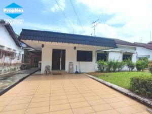 新山Taman Melodies单层独立旧式洋房 Single Storey Bungalow